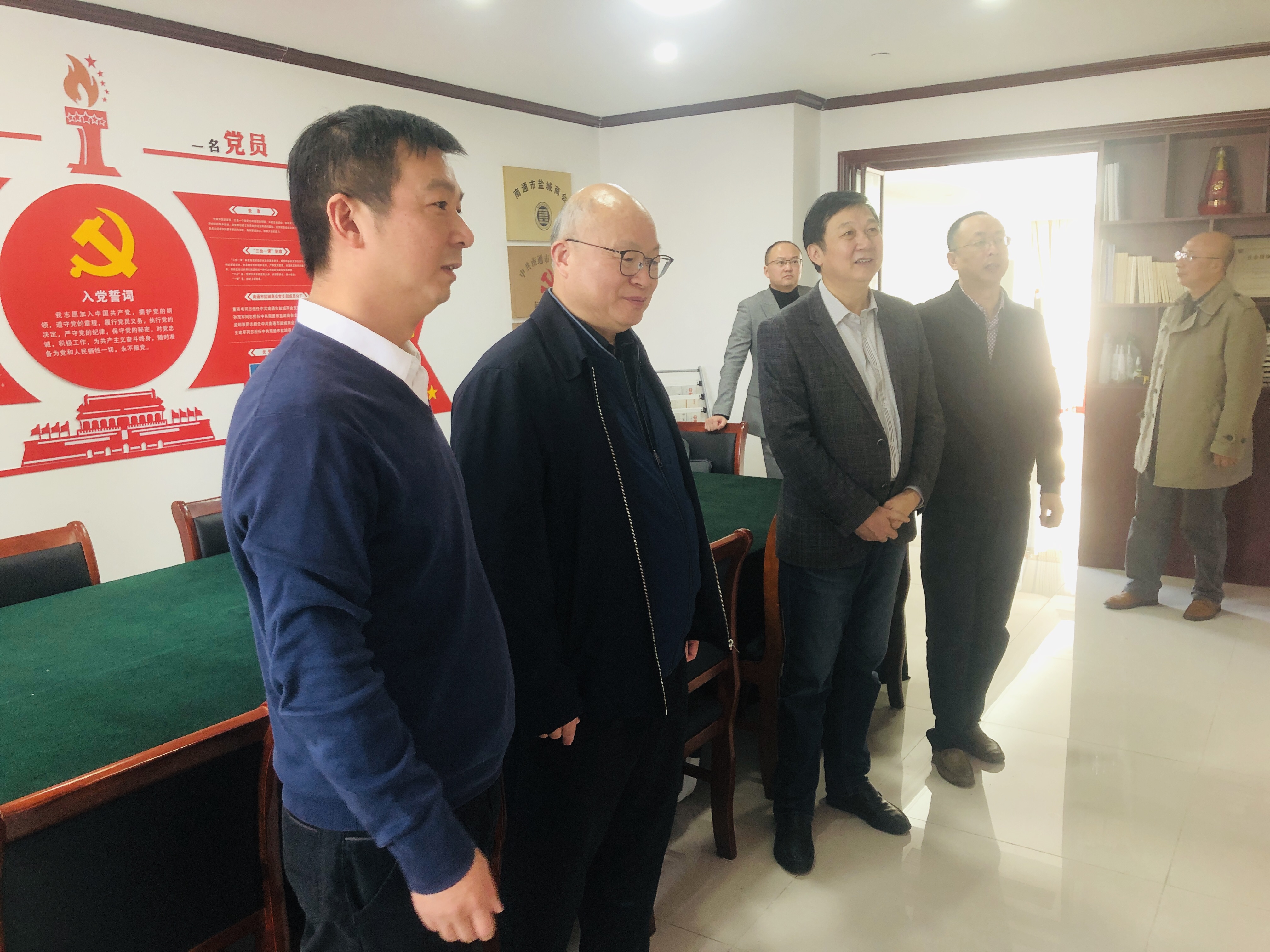 图片关键词